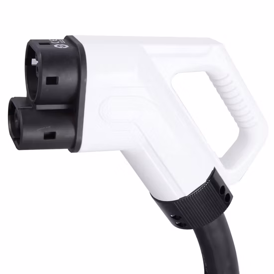 Зарядное устройство для электромобилей переменного тока мощностью 7 кВт, штепсельная вилка типа 2, сертифицированная CE и популярная в Европе.